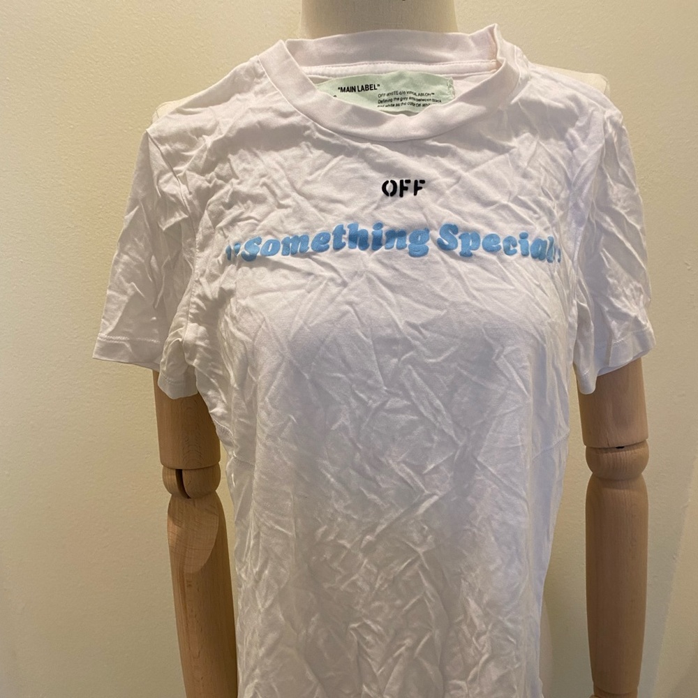 Off white tee
